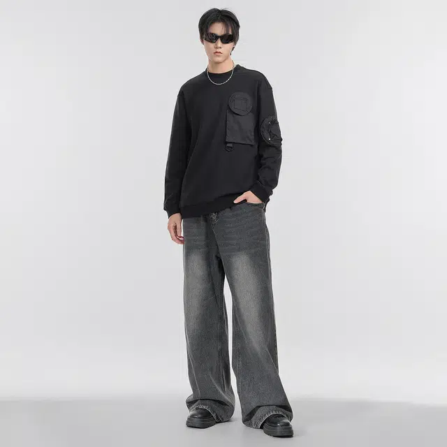 VIP Pullover Sweatshirt Black