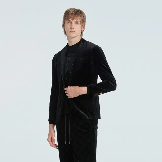 RARE FW23