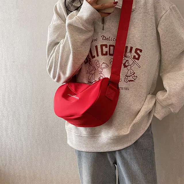 木林森 日系潮流运动轻便通勤百搭 尼龙拼涤纶 斜挎单肩包 男女同款情侣款 红色/黑色