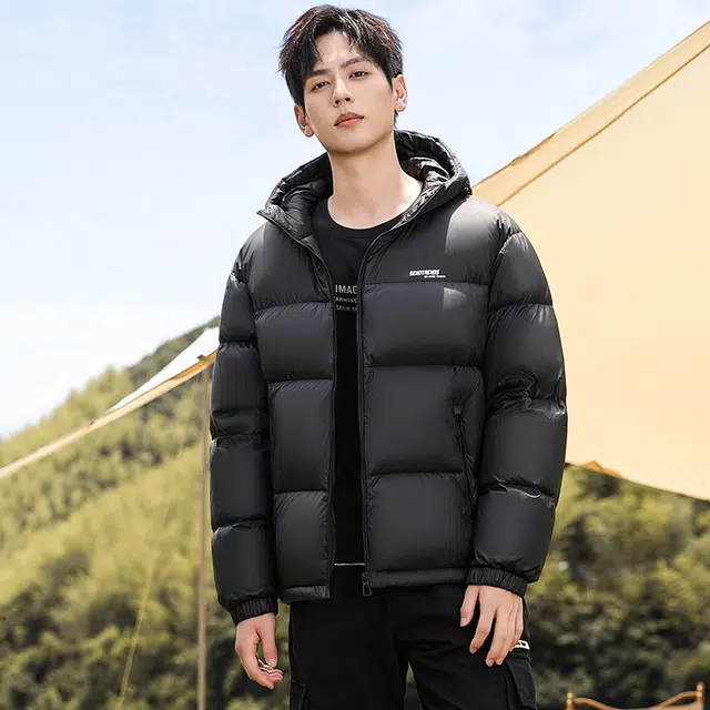 鸭鸭 时尚运动系列 韩版休闲短款连帽外套户外防寒保暖基础款面包羽绒服 通用