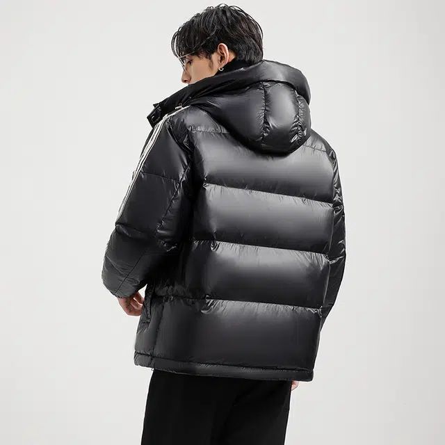 鸭鸭 亮面系列 中青年时尚韩版潮流百搭短款连帽户外休闲运动防寒保暖面包羽绒服 男款