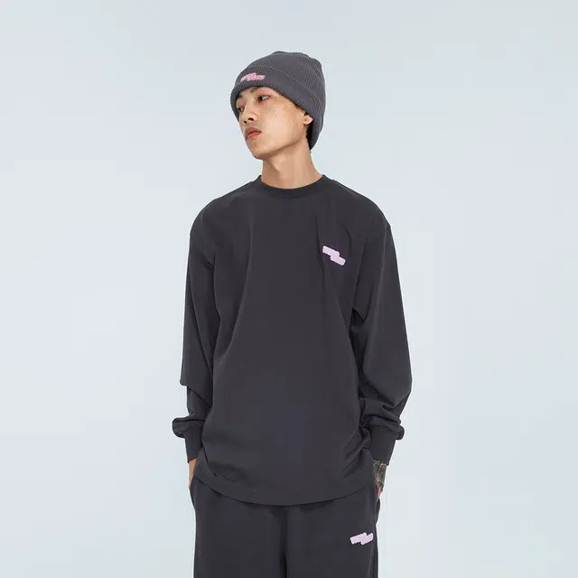 WHOOSIS 8logo T