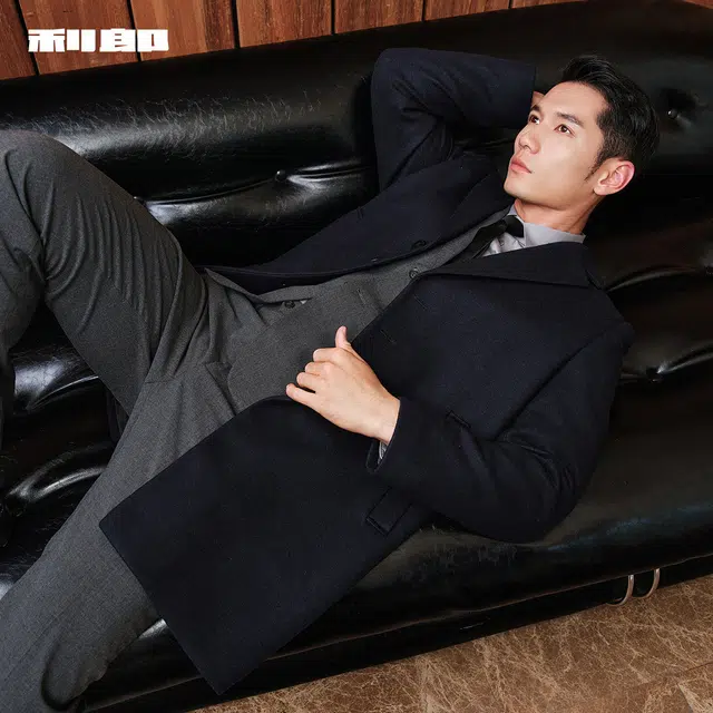 利郎 品位商务绵羊毛重磅保暖纯色中长款大翻领冬季毛呢大衣 男款