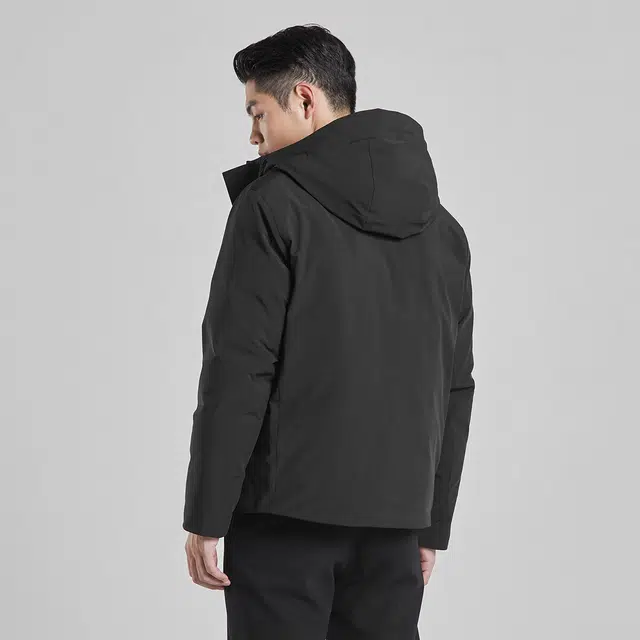 利郎 防雨透气连帽保暖纯色极简风短款羽绒服 男款