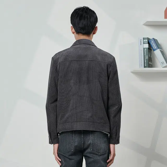 利郎 潮流休闲翻领刺绣单排扣短款极简风质感百搭夹克外套 男款 深灰