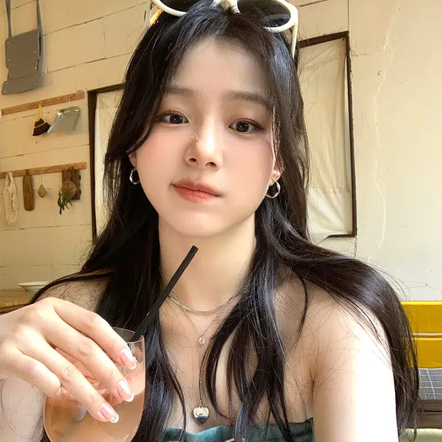 S925