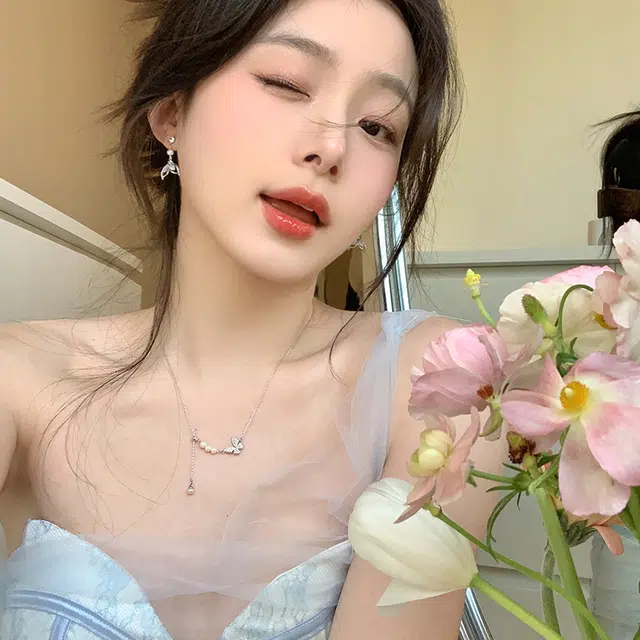 芒果饰品 鱼尾流苏轻奢高级感耳饰 锆石 耳环 女款