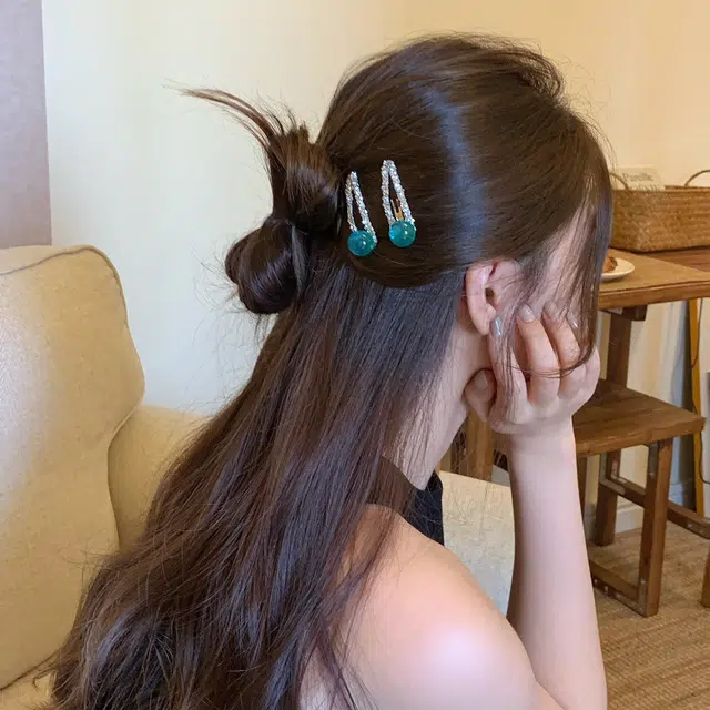 芒果饰品 韩系甜美时尚独特设计高透圆珠细闪碎钻精致细节 合金 发夹 女款