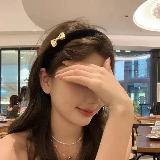 芒果饰品 黑色丝绒蝴蝶结增高颅顶显脸小发捆 发箍 女款