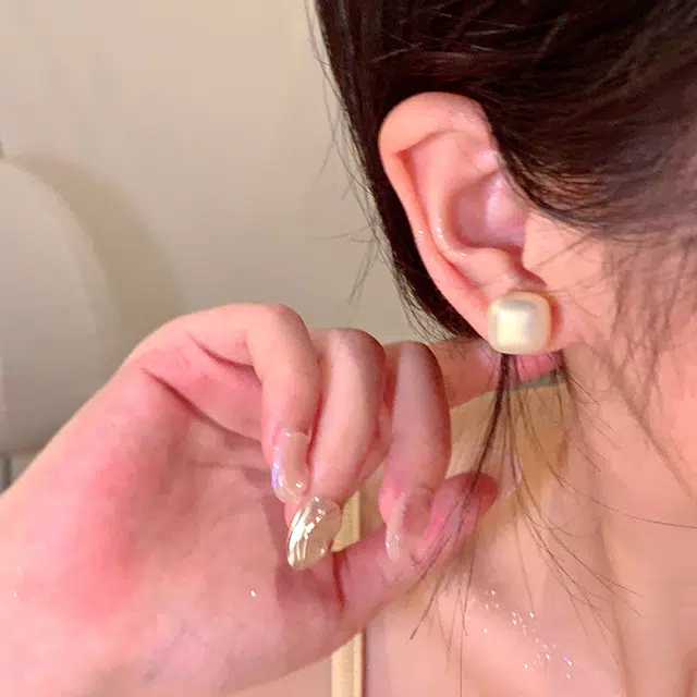 芒果饰品 适合夏天的轻奢高级感方糖 珍珠 铜 耳钉 女款