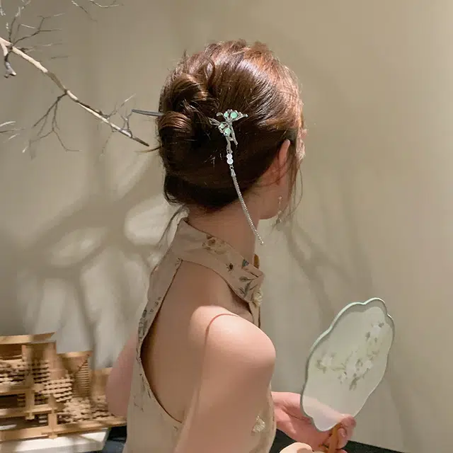 芒果饰品 新中式国风蝴蝶流苏古风步摇 发簪 女款