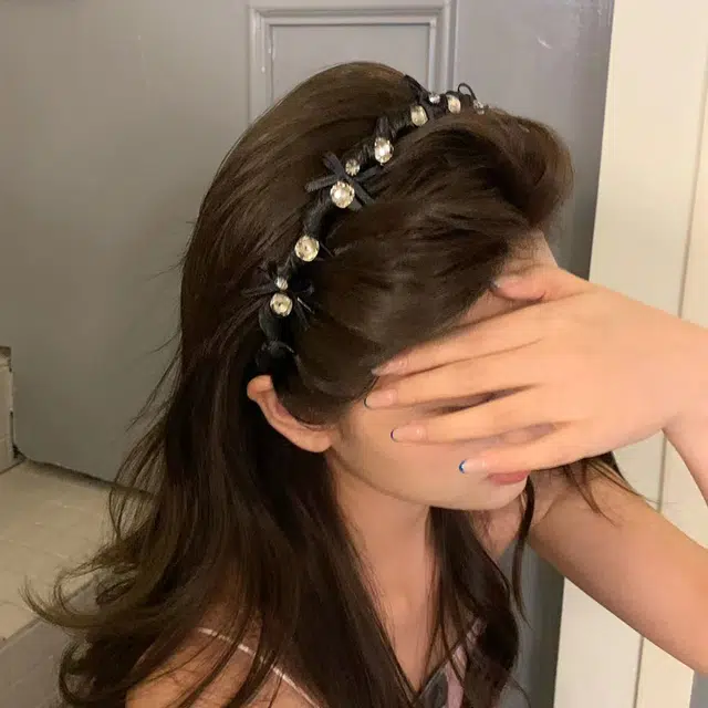 芒果饰品 法式带齿波浪高颅顶气质洗脸防滑压发 亚克力 发箍 女款