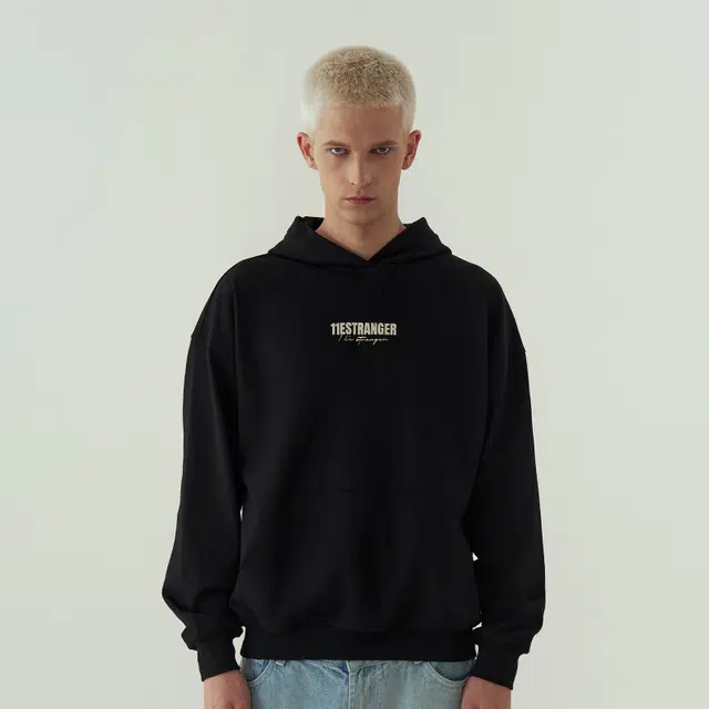 11ESTRANGER logo