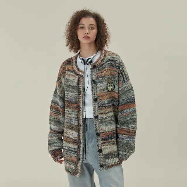 11ESTRANGER ASTRANGER