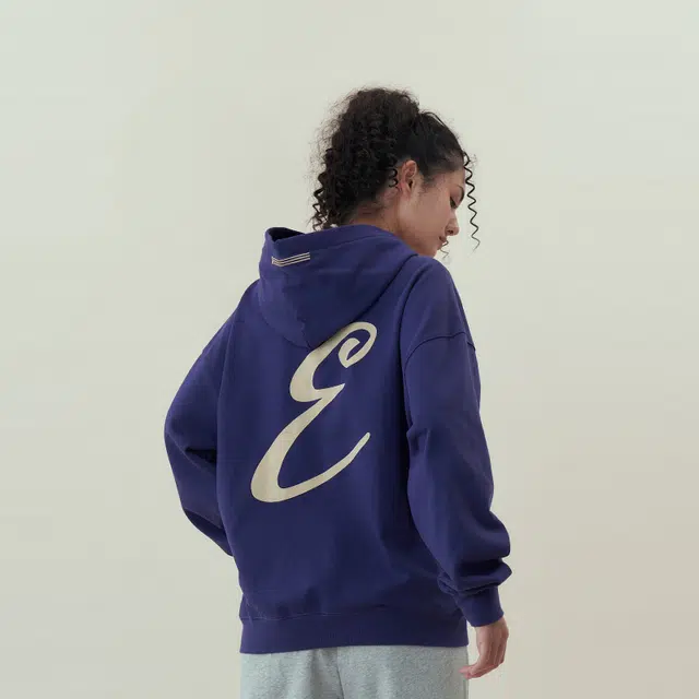 11ESTRANGER E
