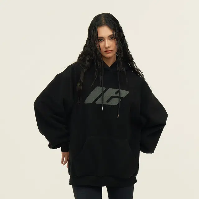 11ESTRANGER Logo