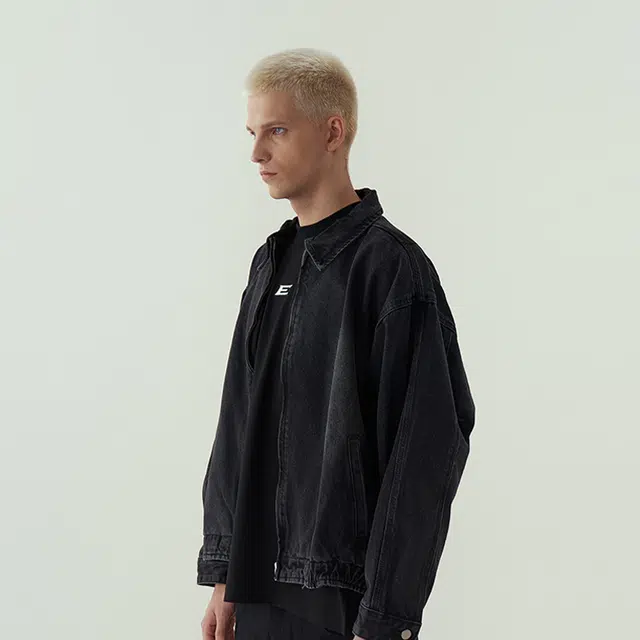 11ESTRANGER