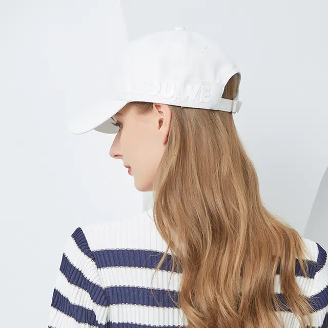ELLE