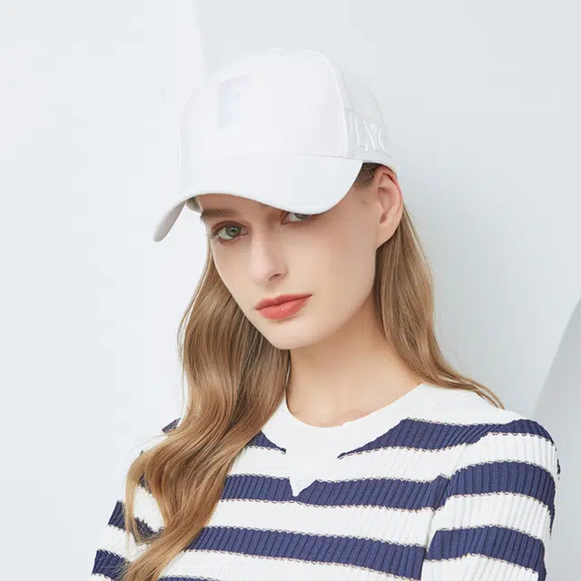 ELLE