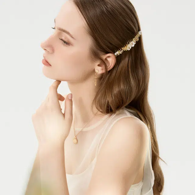 ELLE