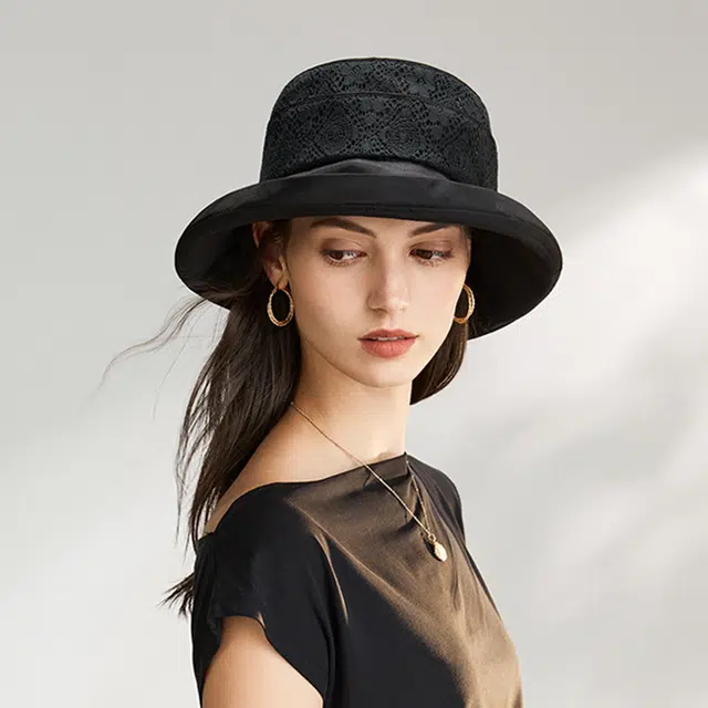 ELLE