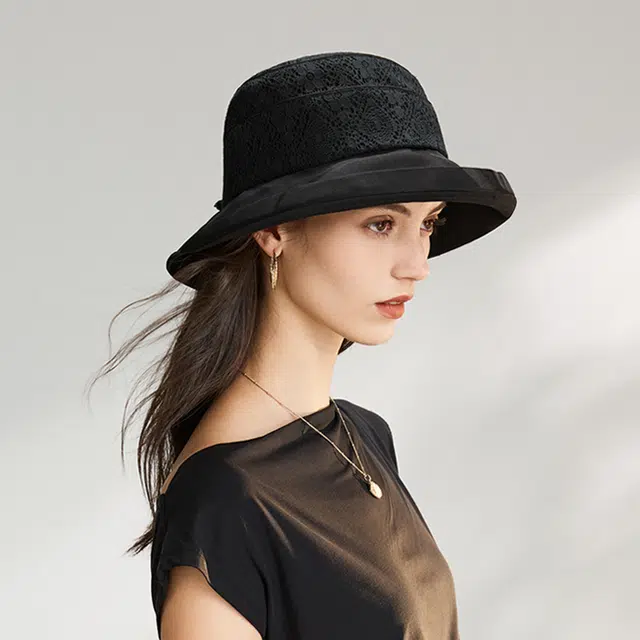 ELLE