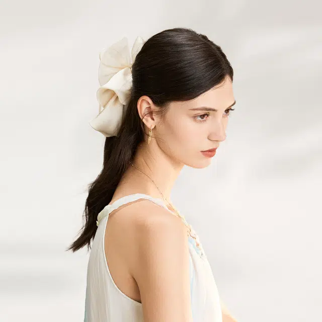 ELLE