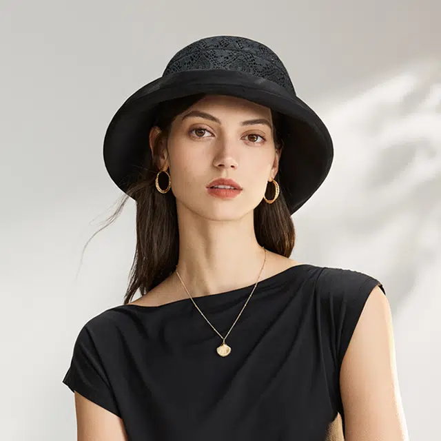 ELLE