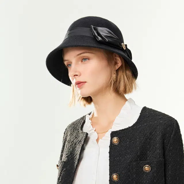 ELLE
