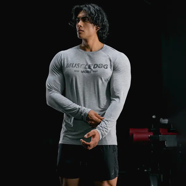 Muscle Dog LOGOT