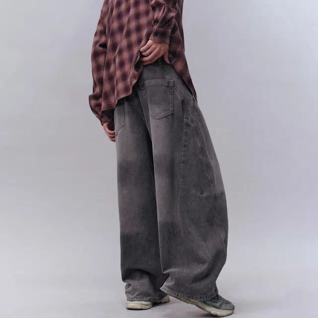 NOTHOMME Monterest Vintage Washed Denim Jeans