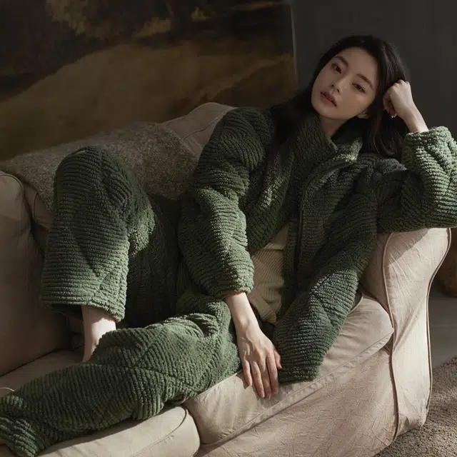 同语 睡衣三层夹棉珊瑚绒加厚冬季女士家居服法兰绒加绒可外穿套装 家居套装  女款  松绿