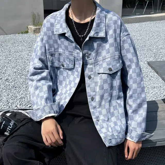 27 ins