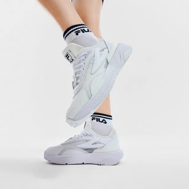 FILA PIONIERE