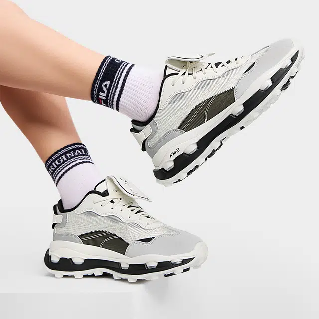 FILA KM2