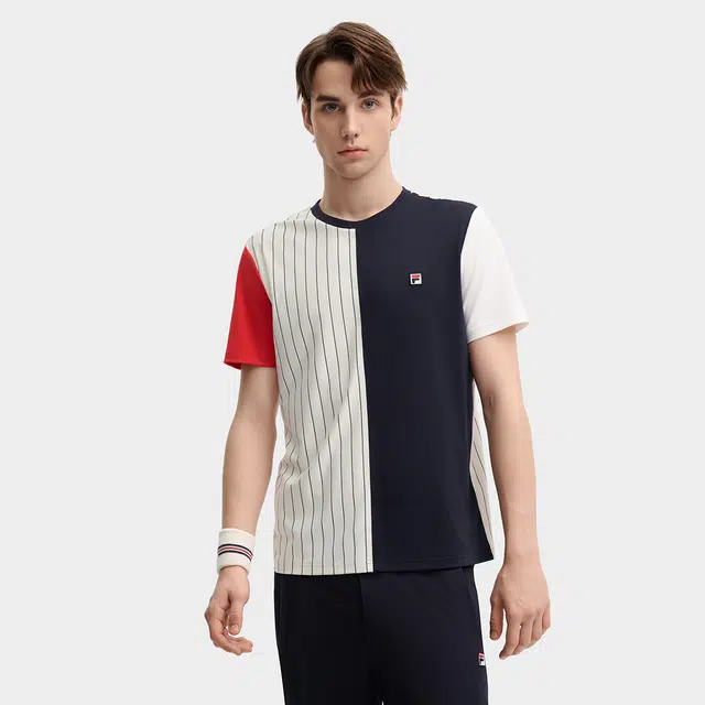 FILA T