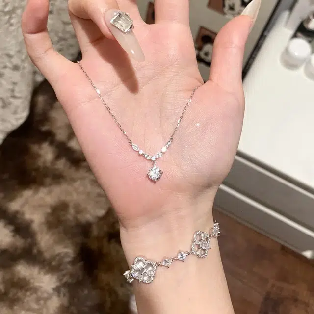 999 KiNGZiT