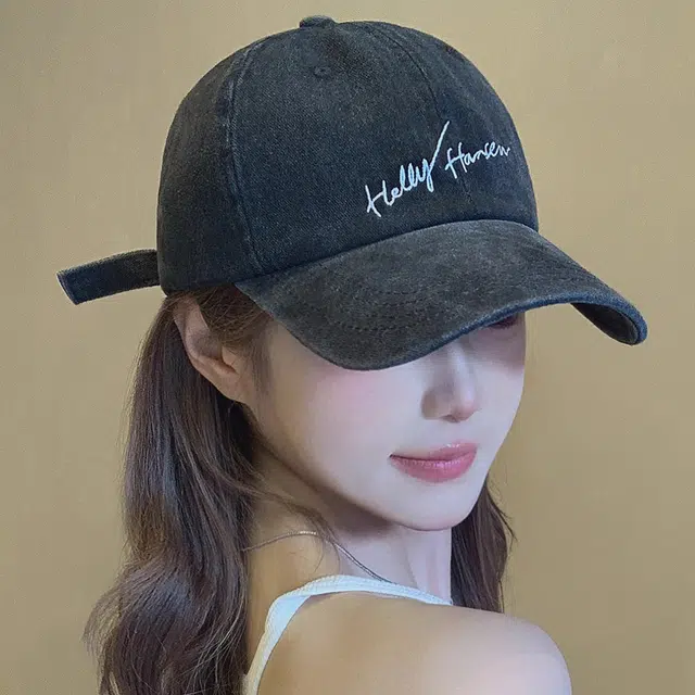 CMFY ins