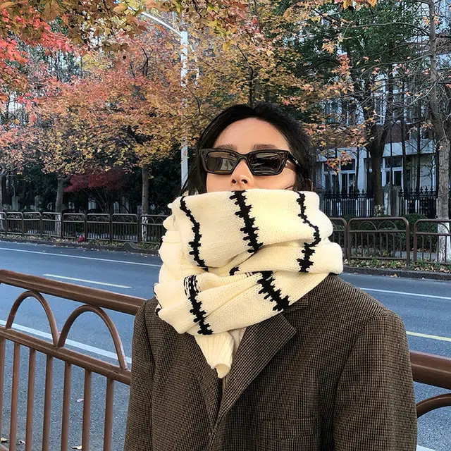 CMFY Scarf