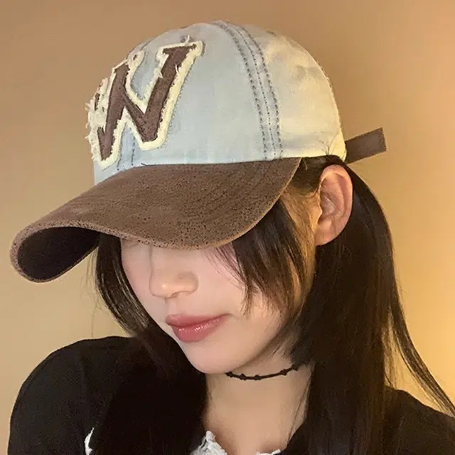 CMFY W