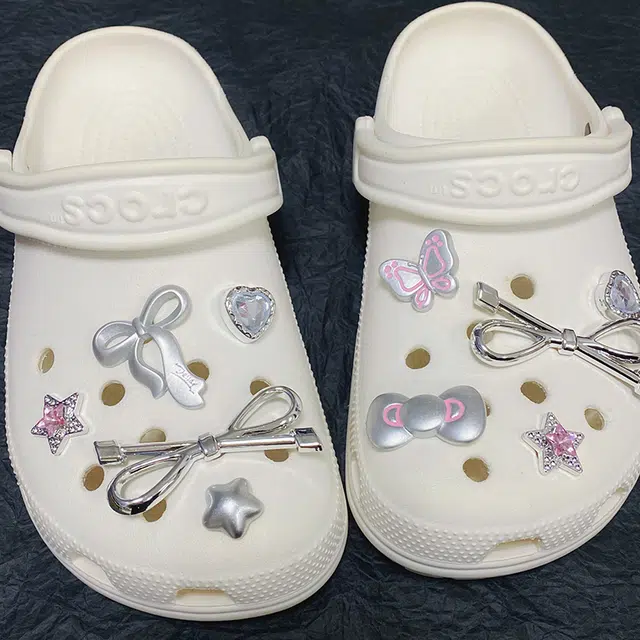US8ACC CrocsDIY