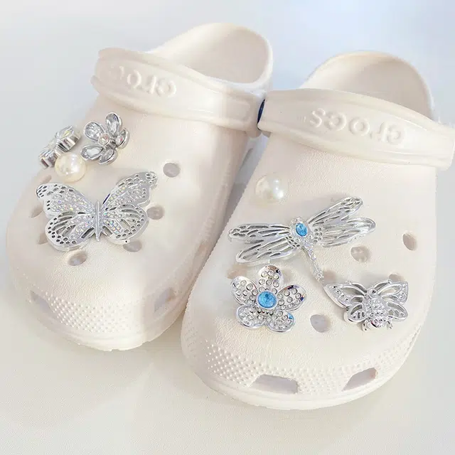 US8ACC crocs