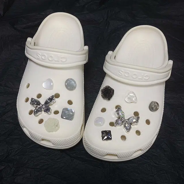 US8ACC CrocsDIY