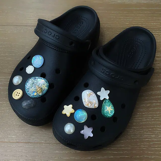 US8ACC crocs