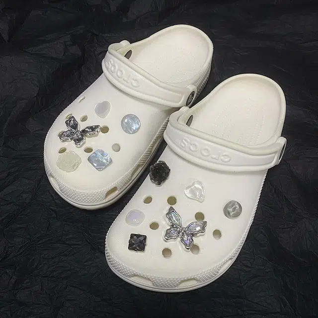 US8ACC CrocsDIY