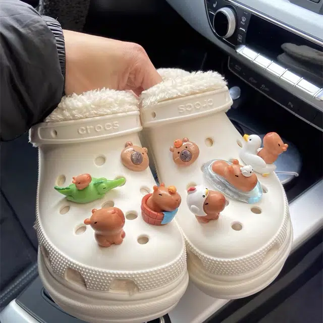 US8ACC Crocsdiy