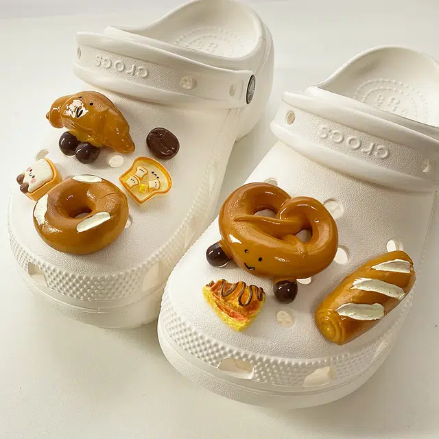 US8ACC JC CrocsDIY