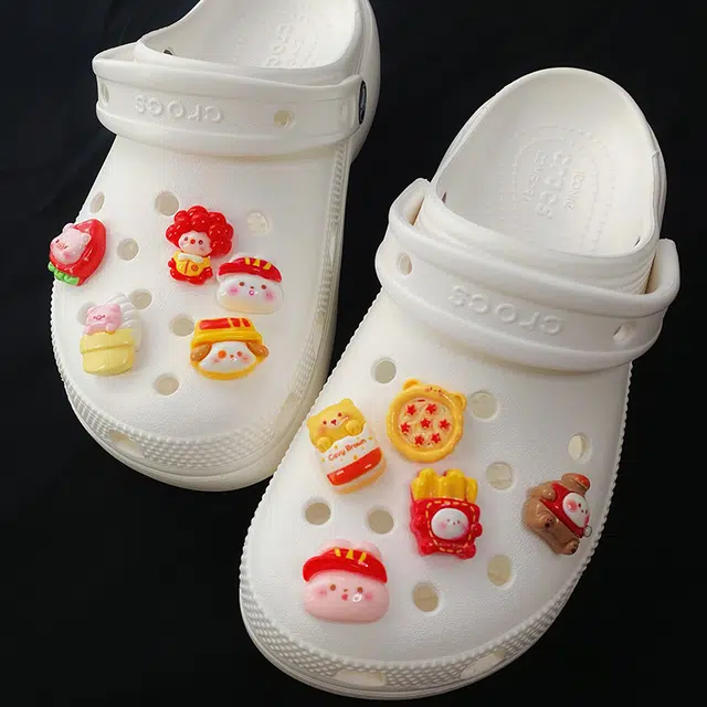 US8ACC CrocsDIY