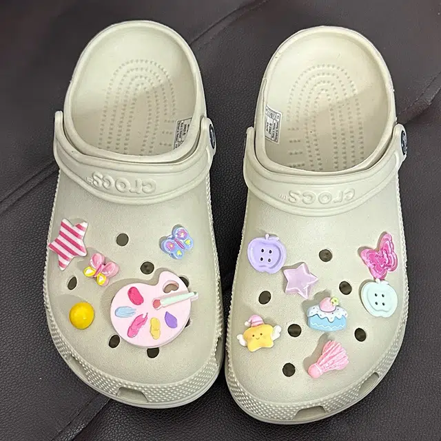 US8ACC CrocsDIY