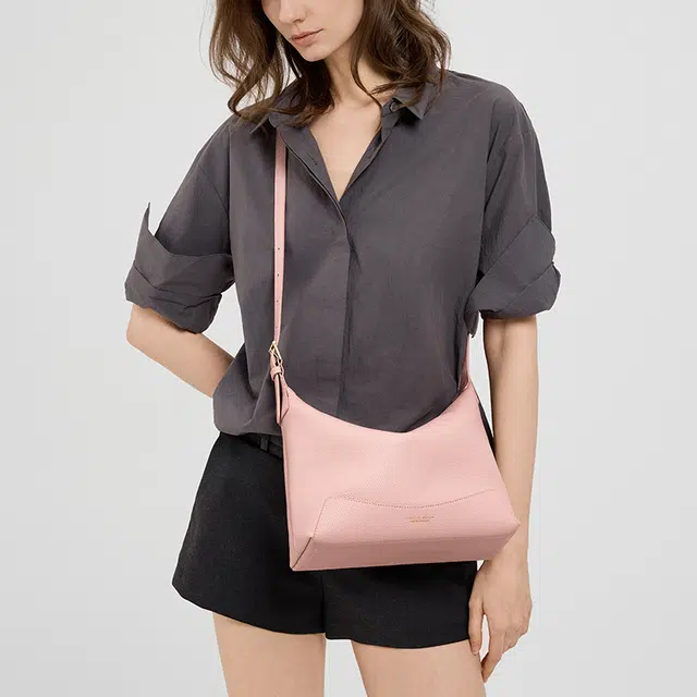 VANESSA HOGAN VH Hobo